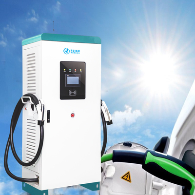 ODM EV Dual-Elektrofahrzeug-Ladestationen 160 kW Draussen IP54